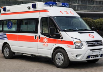 武定县救护车租赁