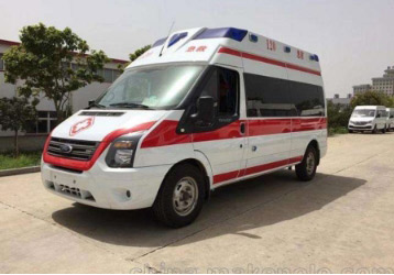武定县救护车租赁
